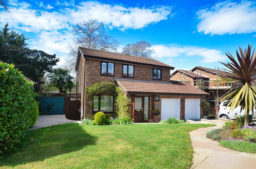 Main image of property: BINSTEAD/RYDE