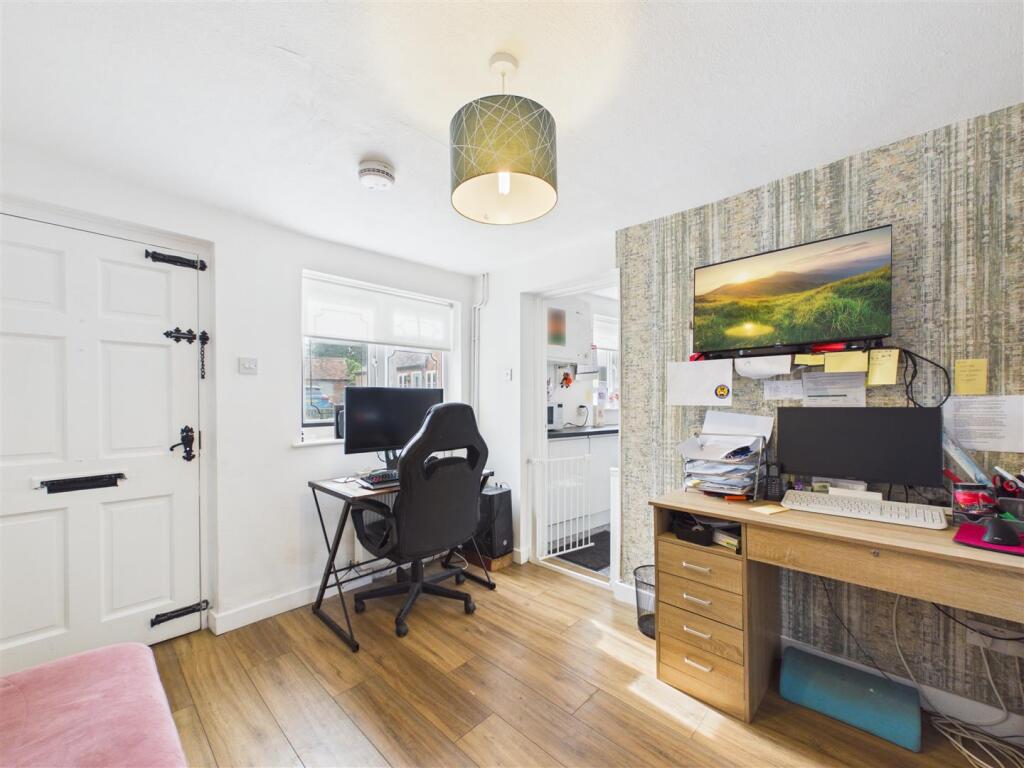 House in Wychavon, Honeybourne - More