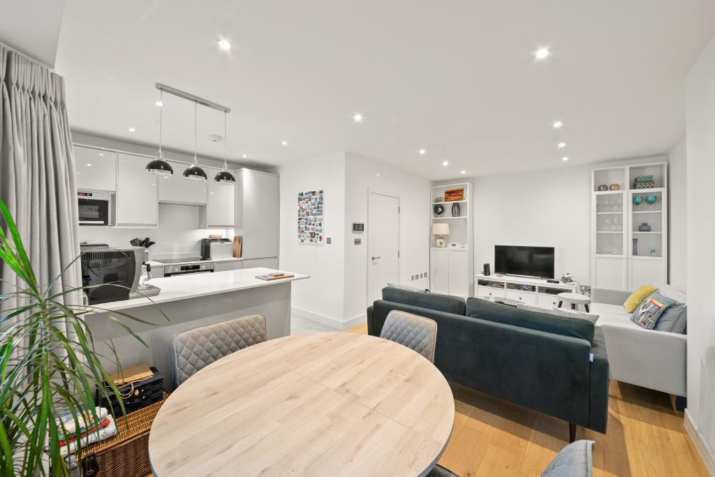 Main image of property: Balfour Avenue, Hanwell, London, W7 3HS