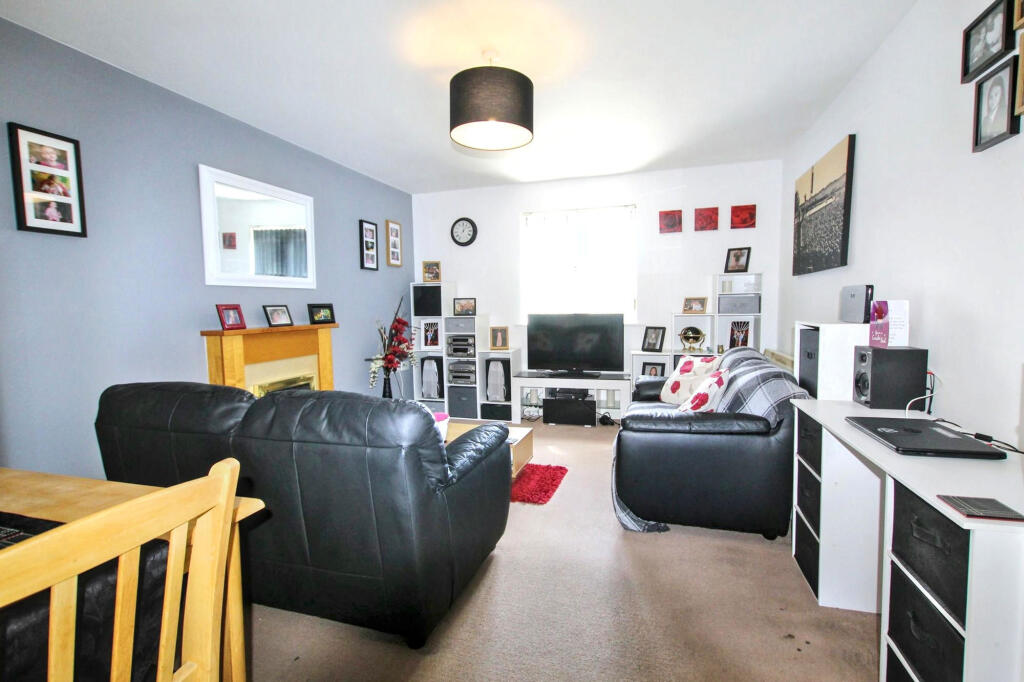 Bellhouse Road, Firth Park, Sheffield, Sheffield, S5 6HQ photo 3