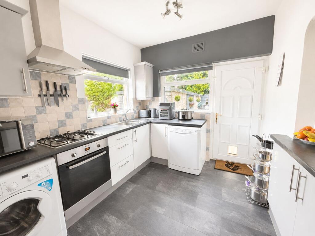 House in Bradford - View 5