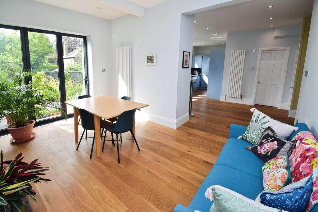 Bankfield Drive , Shipley photo 4