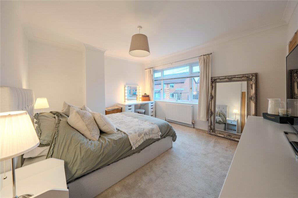 Raynville Avenue, Leeds, West Yorkshire photo 4