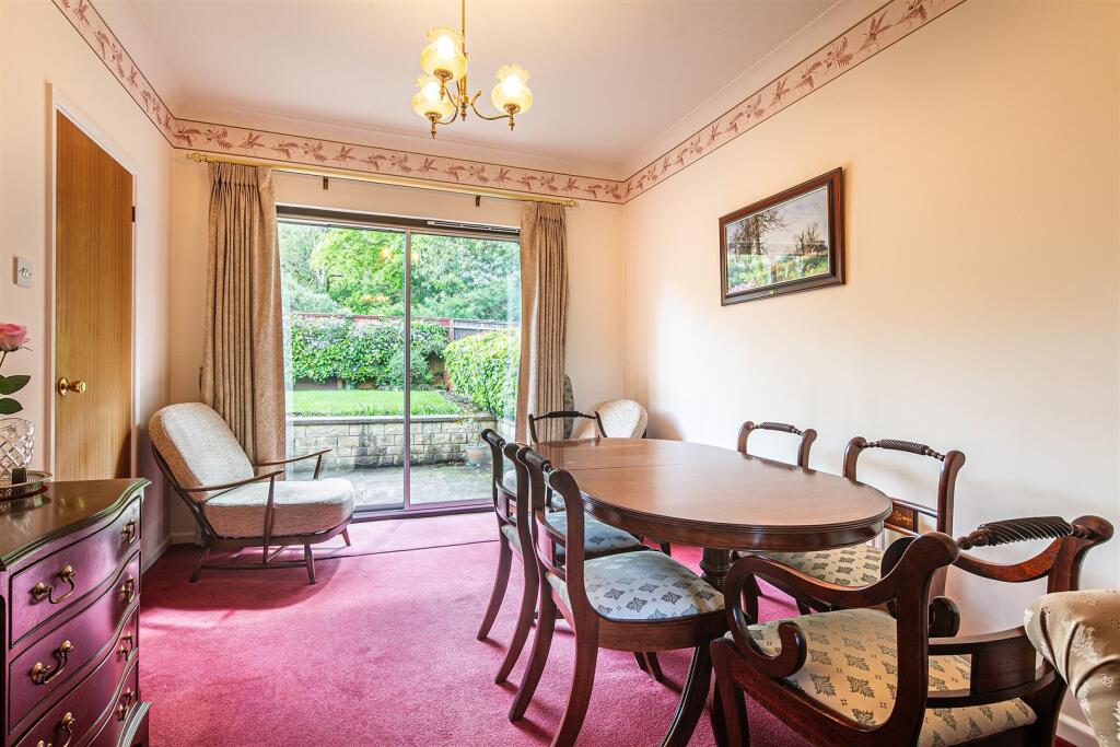 House in Sheffield, Sandygate, Tofts - More