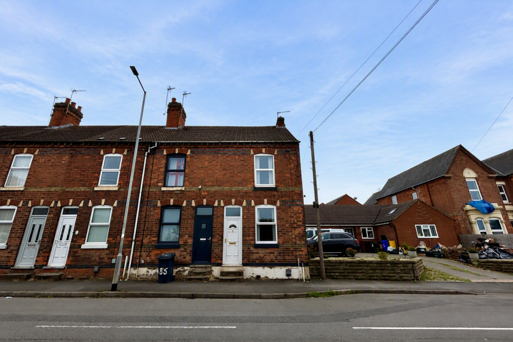 Main image of property: Rosliston Road, DE15 9RG