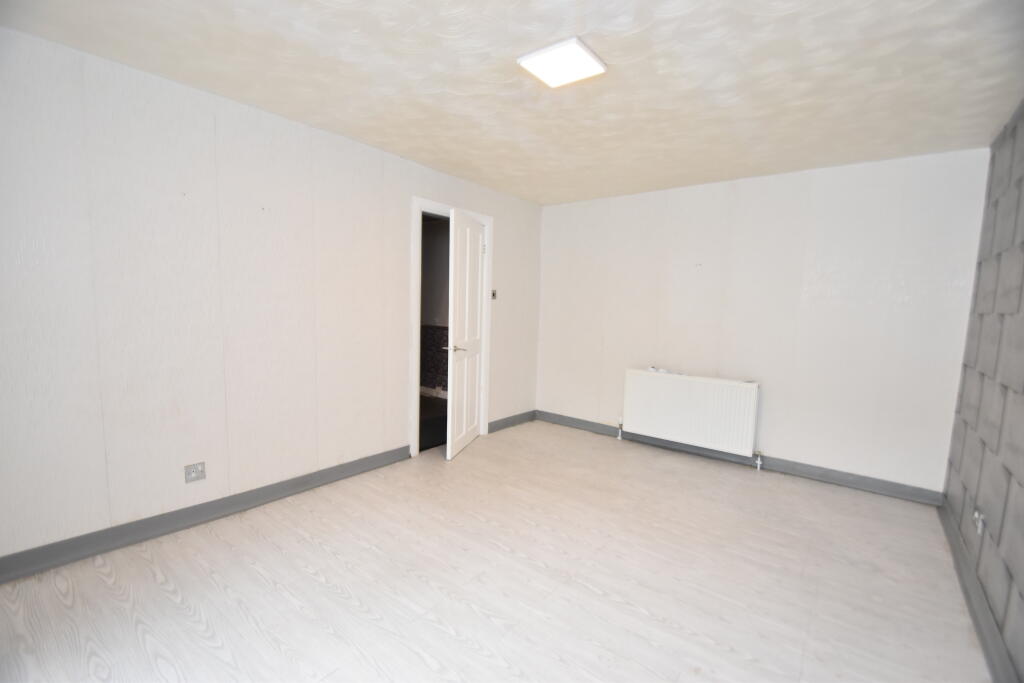 House in Whitburn, West Lothian - View 3