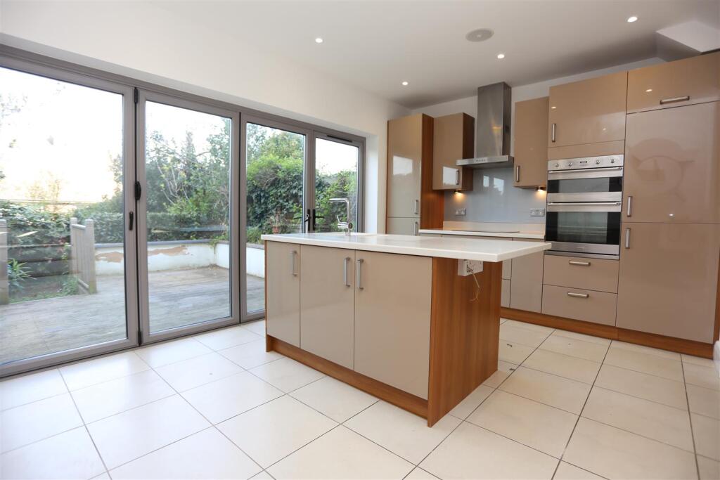 House in Hove, Aldrington - View 4