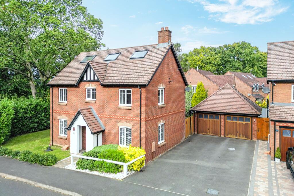 Main image of property: St Phillips Grove, Bentley Heath, Solihull, B93