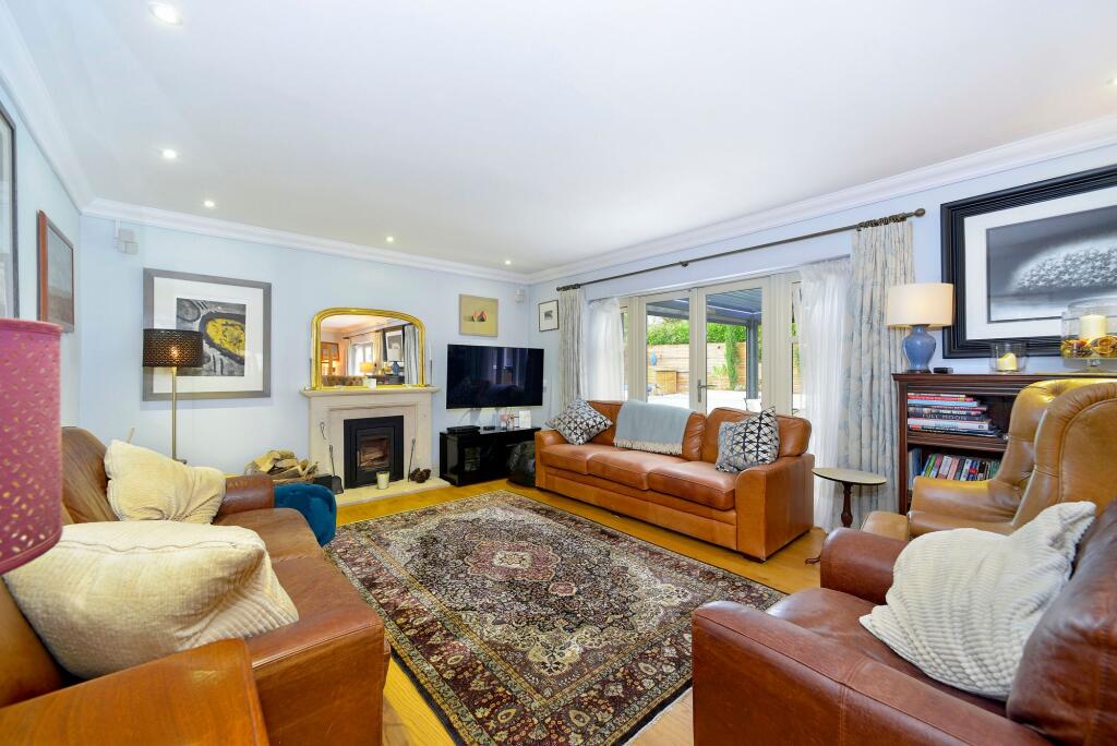 House in Redhill - More