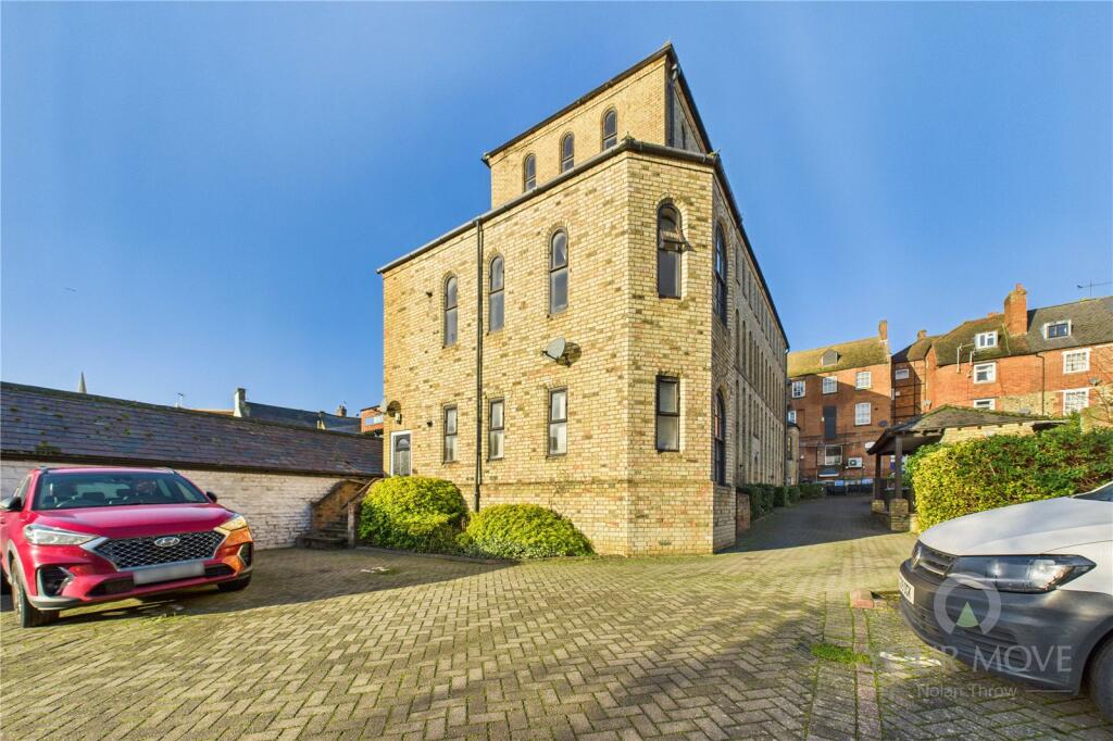 Main image of property: Market Square, Buckingham, Buckinghamshire, MK18