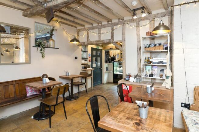 53 High Street - Café &amp; Bakery 2.jpg