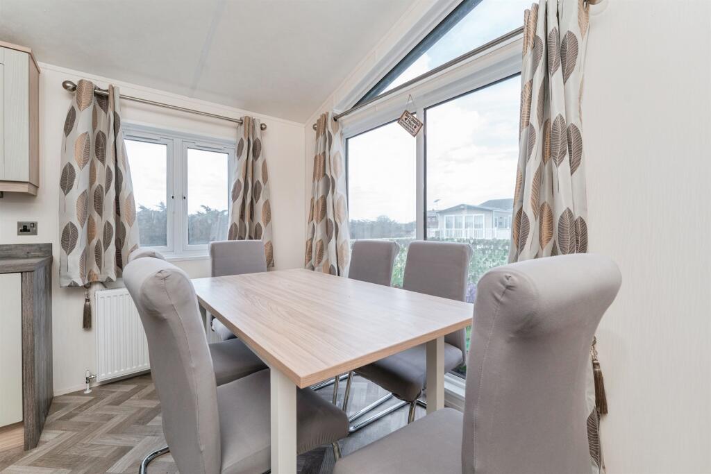 House in Cambridge - View 4