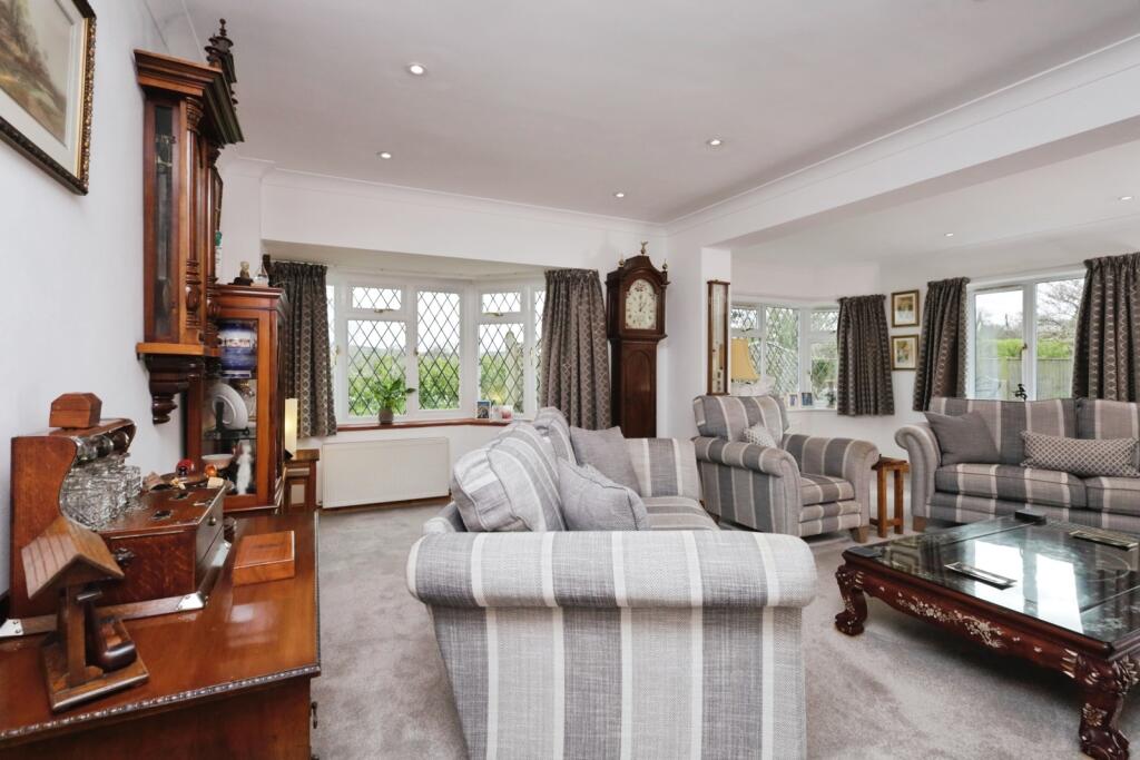 Berwick, Polegate, BN26 photo 2