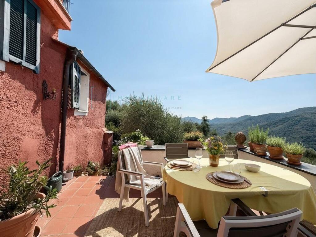Main image of property: Liguria, Savona, Casanova Lerrone