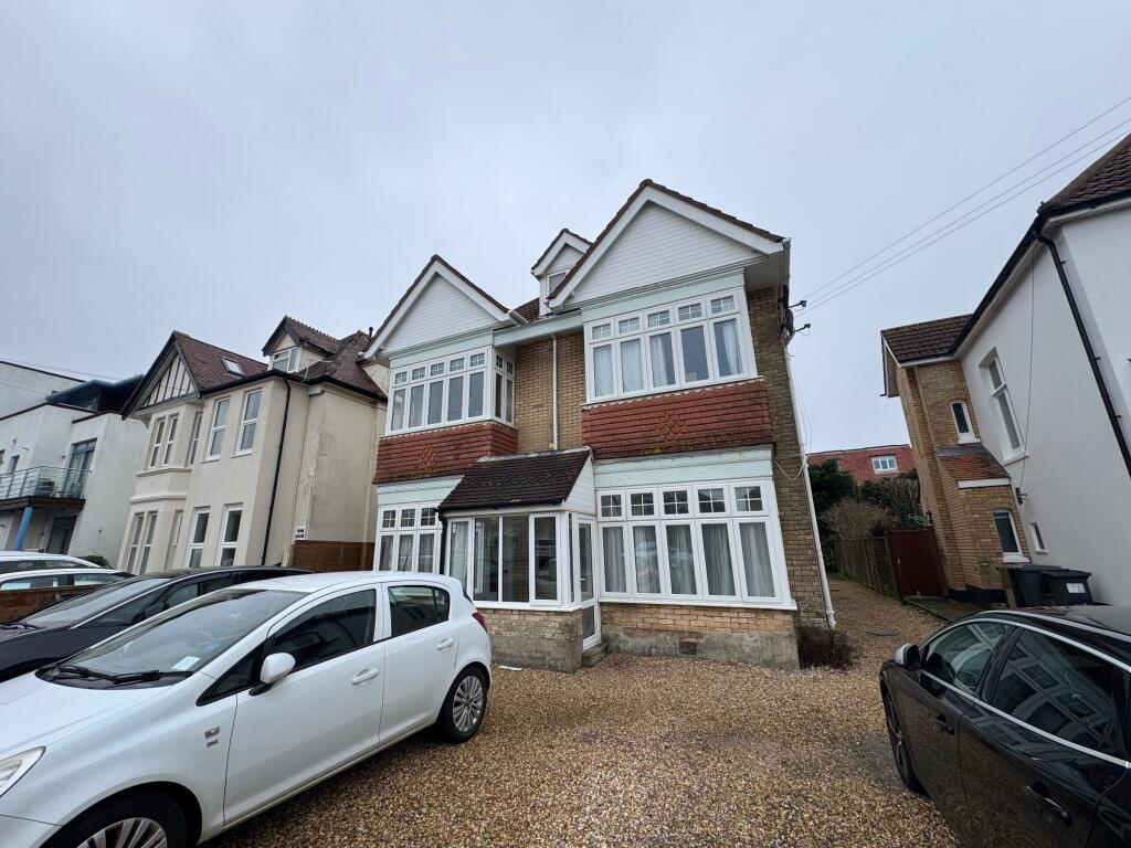 Stourcliffe Avenue, Southbourne