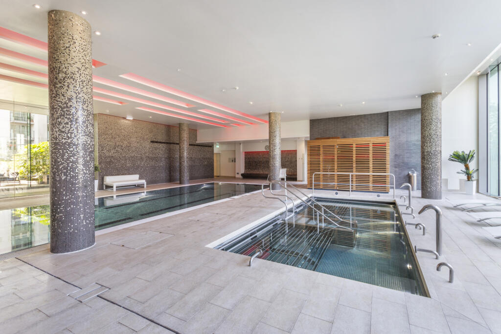 Pan Peninsula Square, Millwall, E14 - View 6