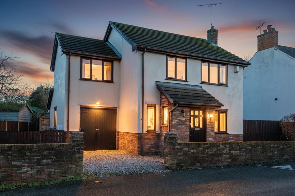 Main image of property: New Brighton Road, Sychdyn, CH7