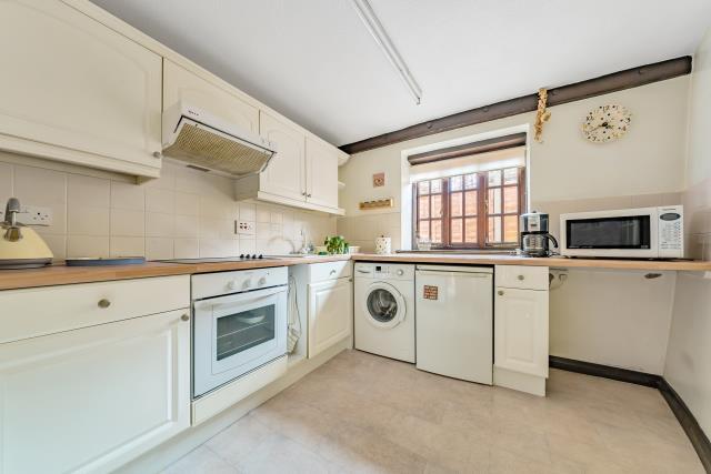 Apartment in Oxford - View 5