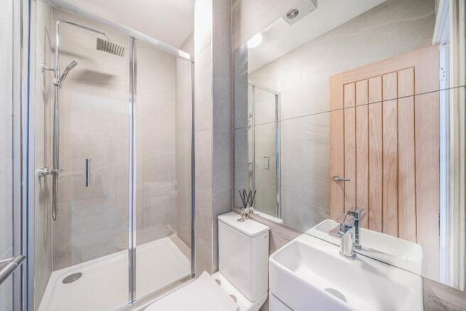 2 bedroom house for rent