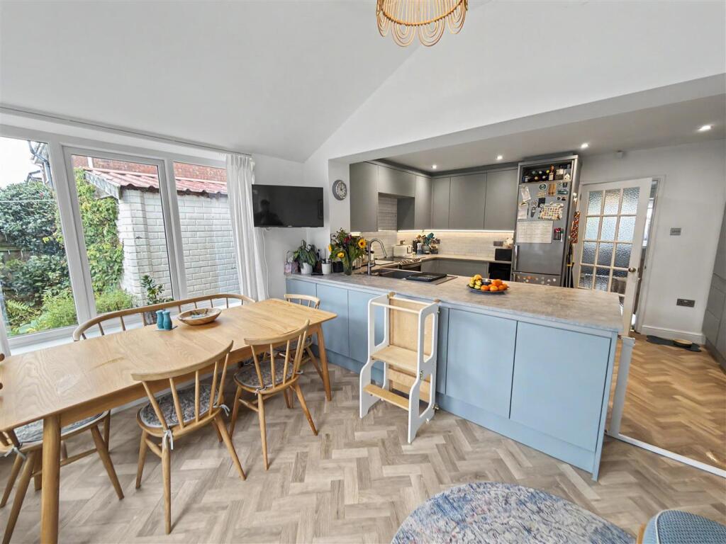 House in Darlington - View 5