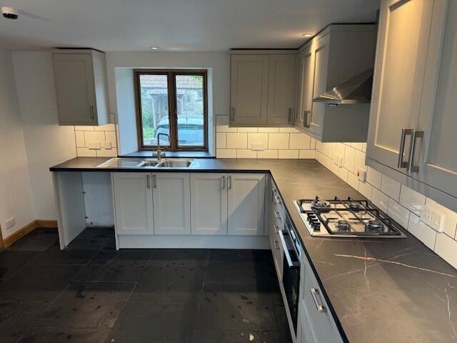 House in Bath - View 4