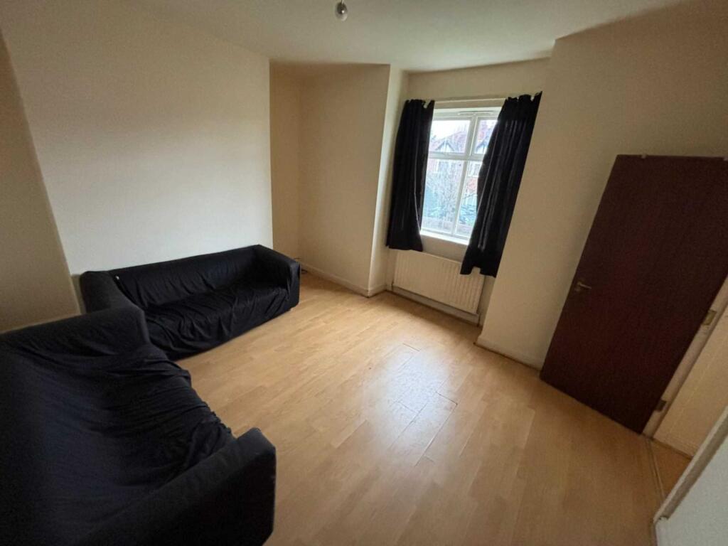 Main image of property: Cliff Grove, Heaton Moor