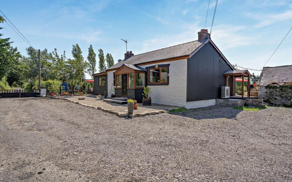 House in Swansea - View 4