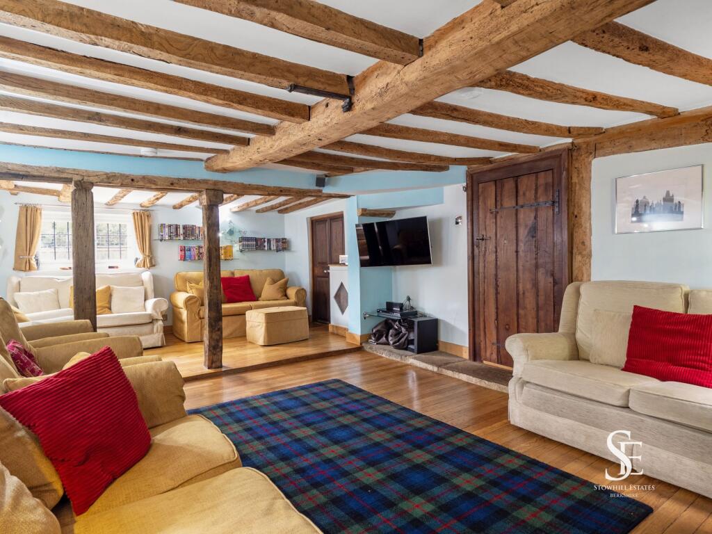 House in Hurst, St. Nicholas, Hurst - More