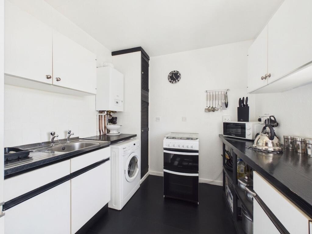 Apartment in Gedling - View 3