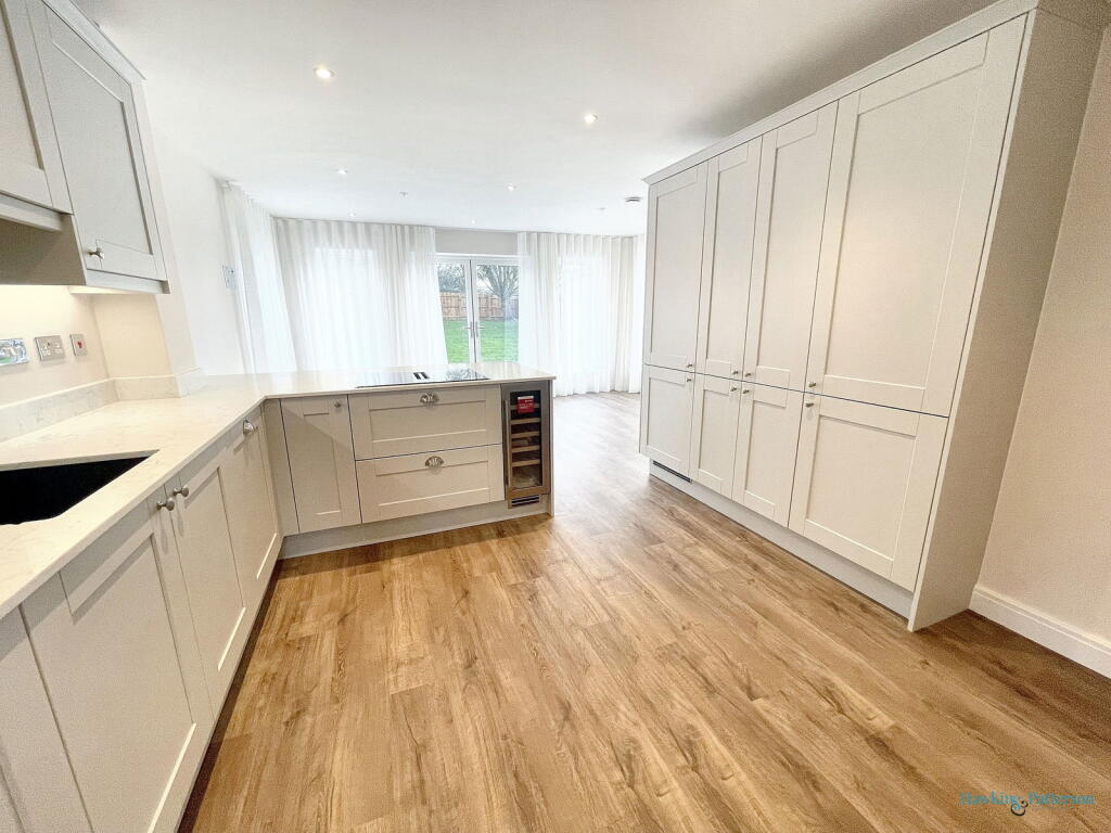 Additional image 4 of Aspen House, Mayfield Farm, Bear Lane, Henley-In-Arden B95 5JJ