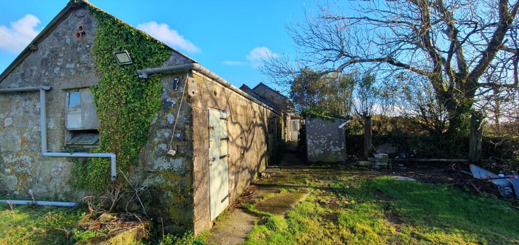 Main image of property: Crowntown, Helston