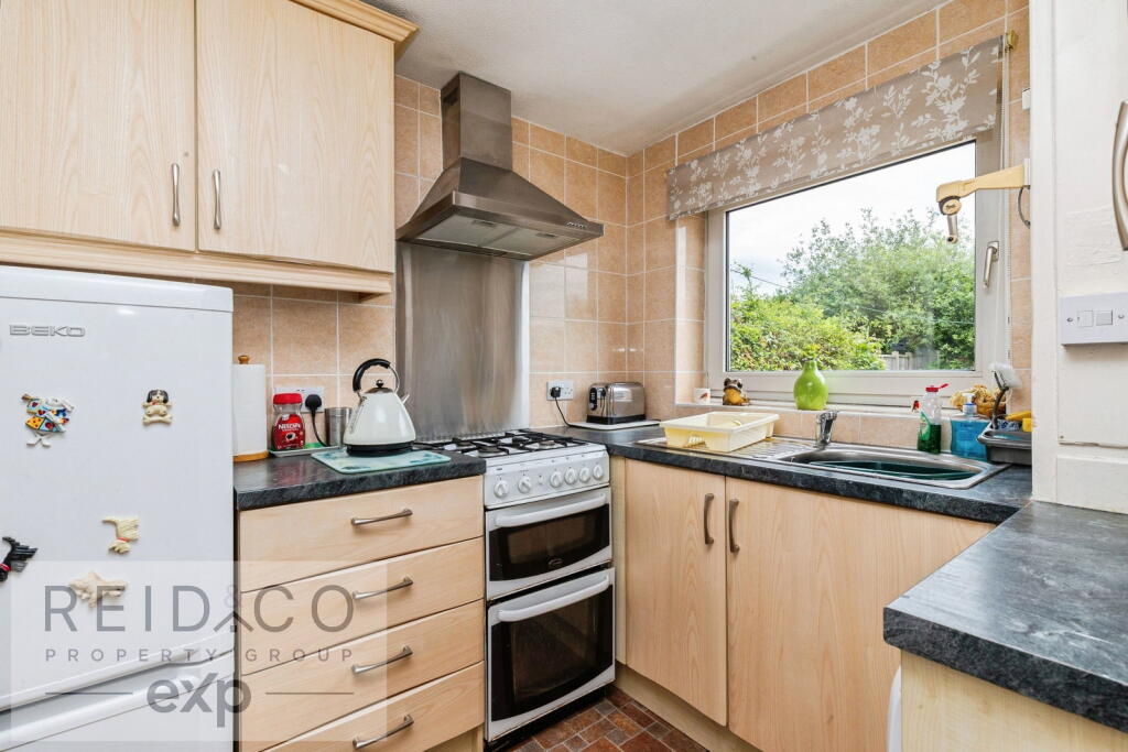 Coniston Road, Fulwood, Preston, PR2 8AY photo 4