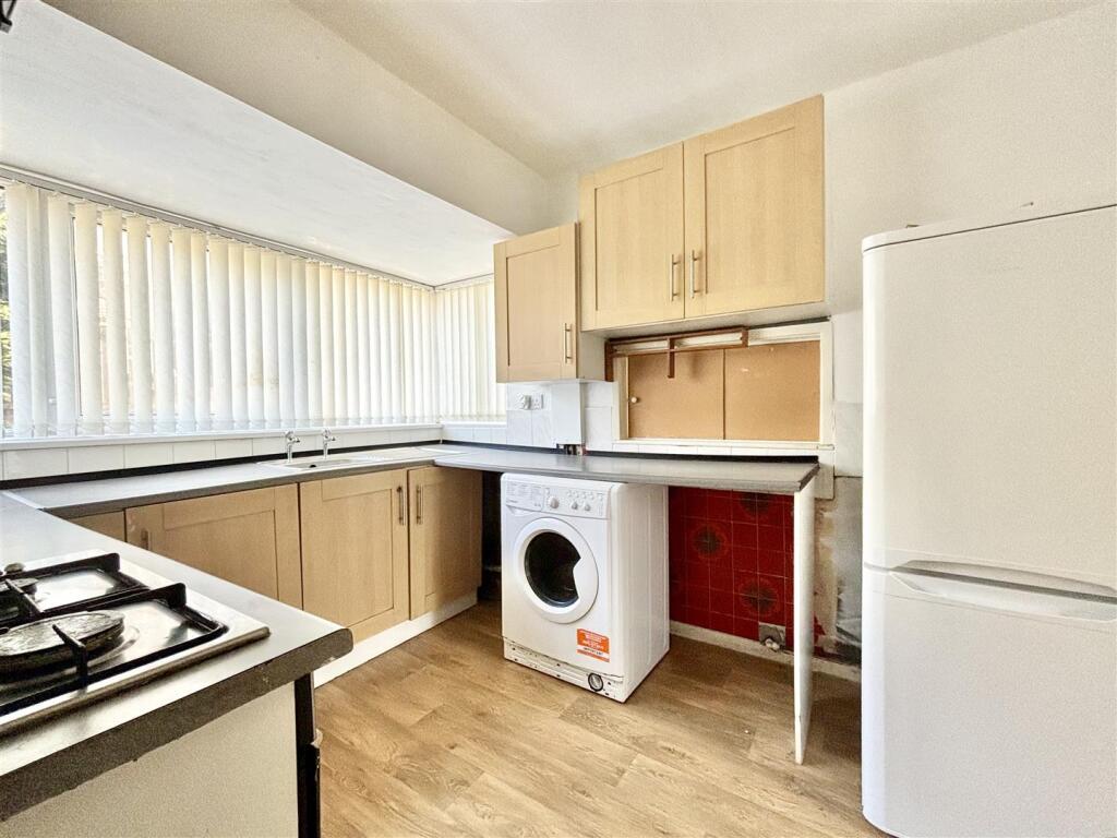 Additional image 4 of Pentland Avenue, Clayton, Bradford