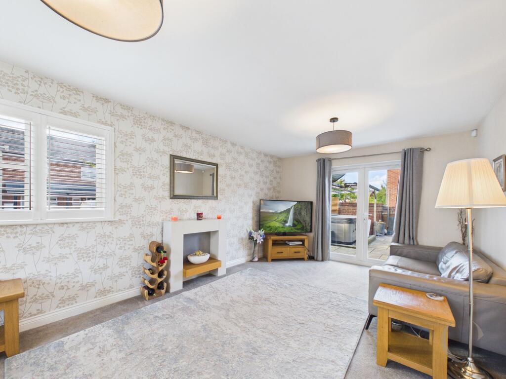 House in South Tyneside, Cleadon Park - View 2