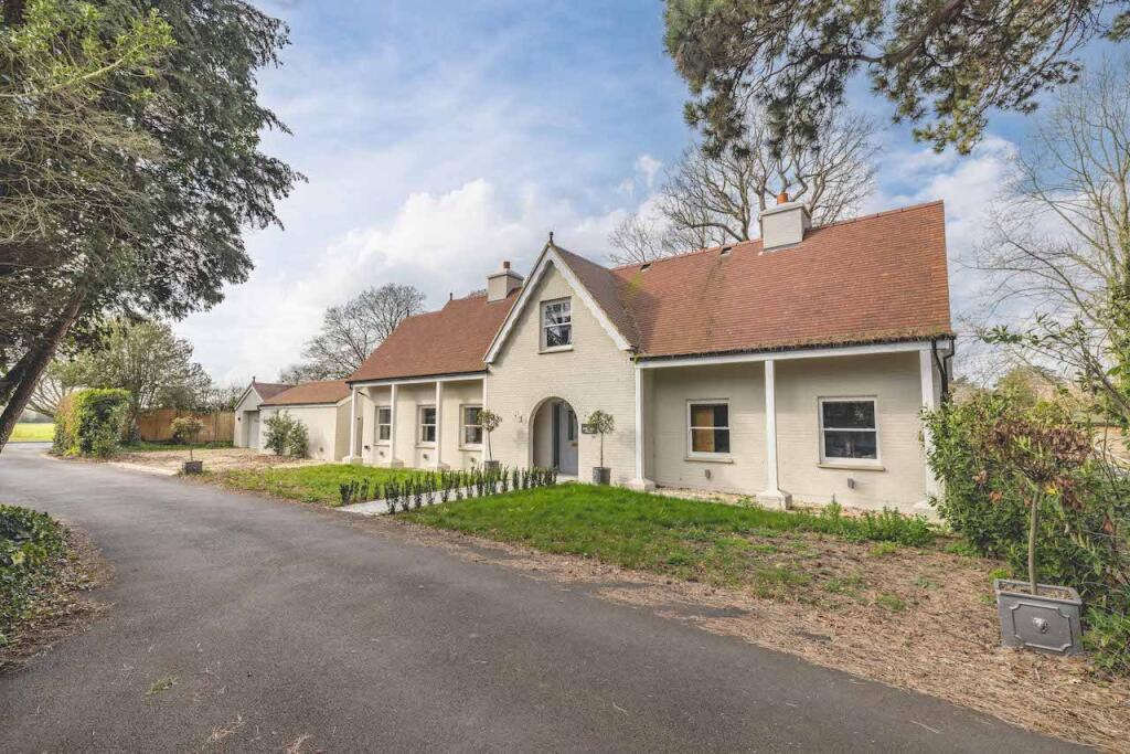 Main image of property: Horton Road, Datchet, SL3