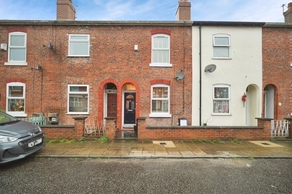 Main image of property: Poplar Grove, Manchester, M41