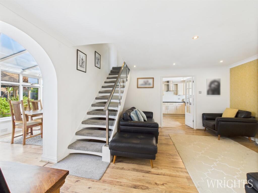 Bader Close, Welwyn Garden City, AL7 - View 6