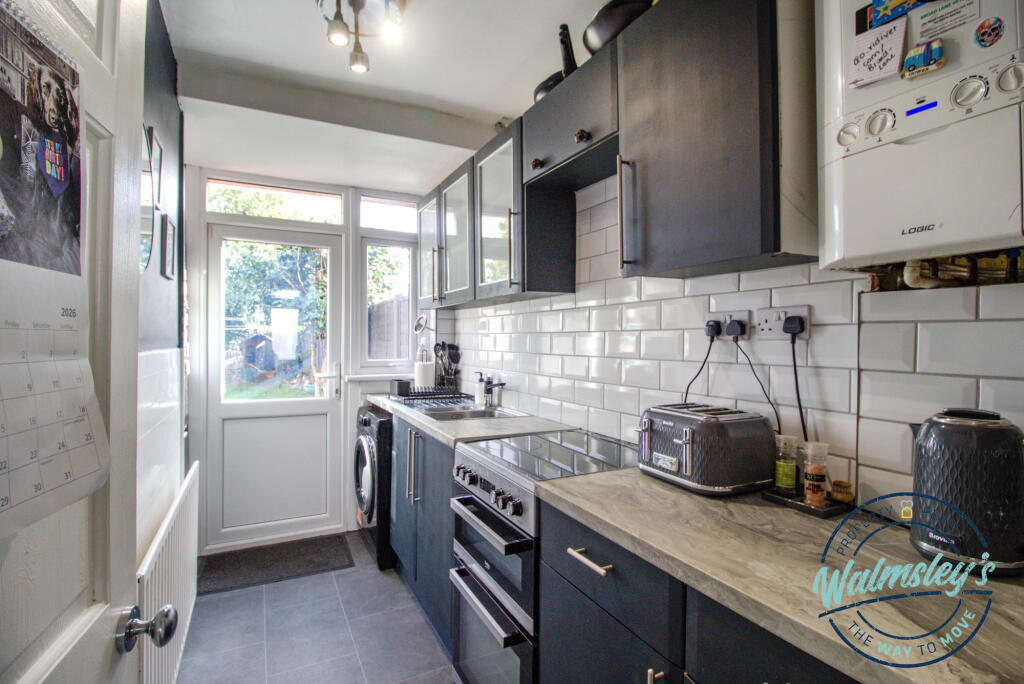 Eastcotes, Tile Hill, Coventry, CV4 photo 3