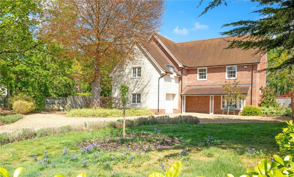 Amberfield Drive, Ipswich, Suffolk, IP10 photo 2