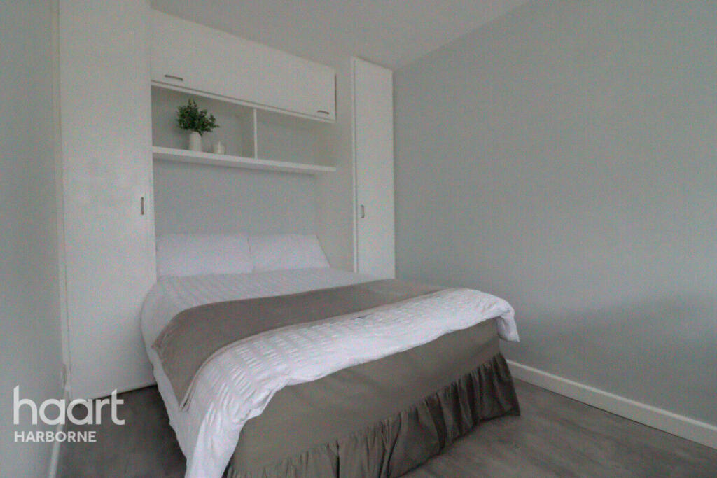 Apartment in Birmingham, West Midlands - View 5