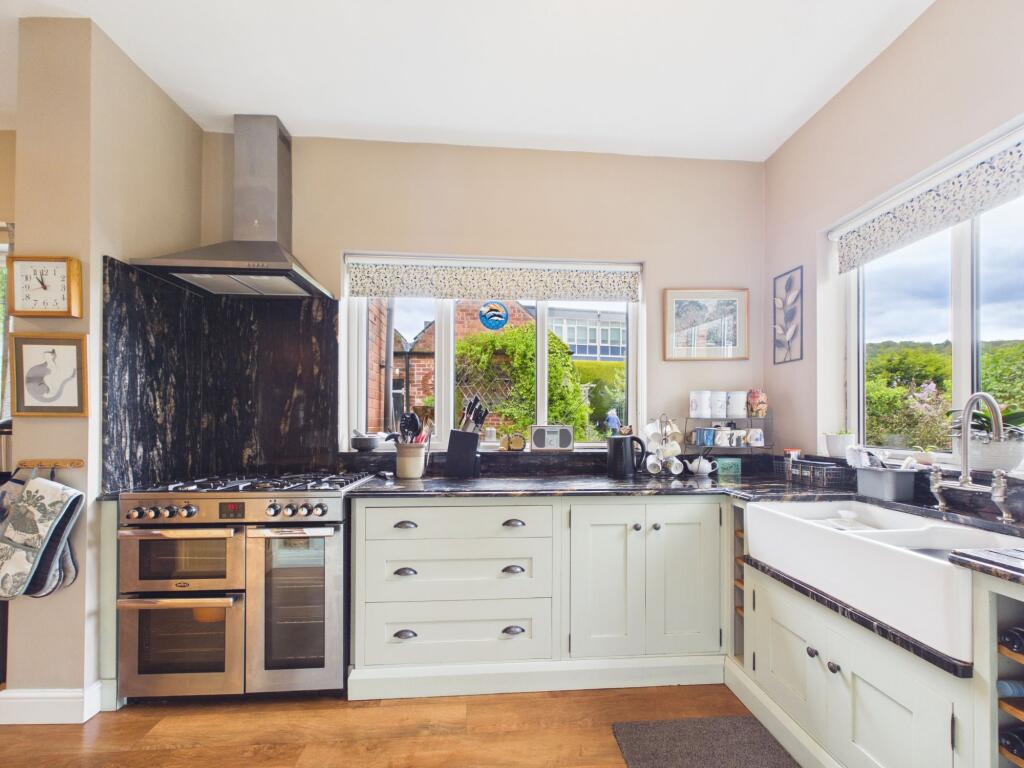 Canterbury Terrace, Wirksworth, DE4 - View 3