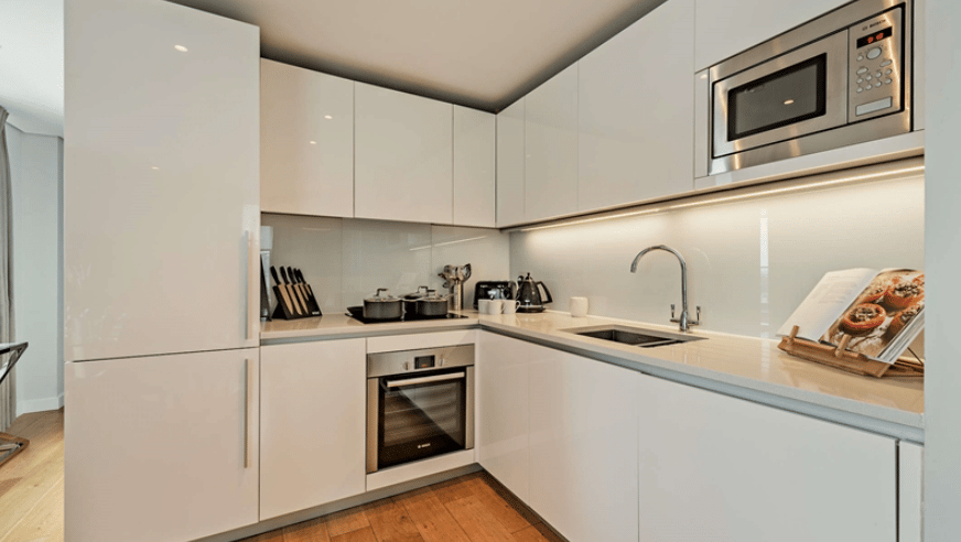Apartment in London, Paddington - View 5