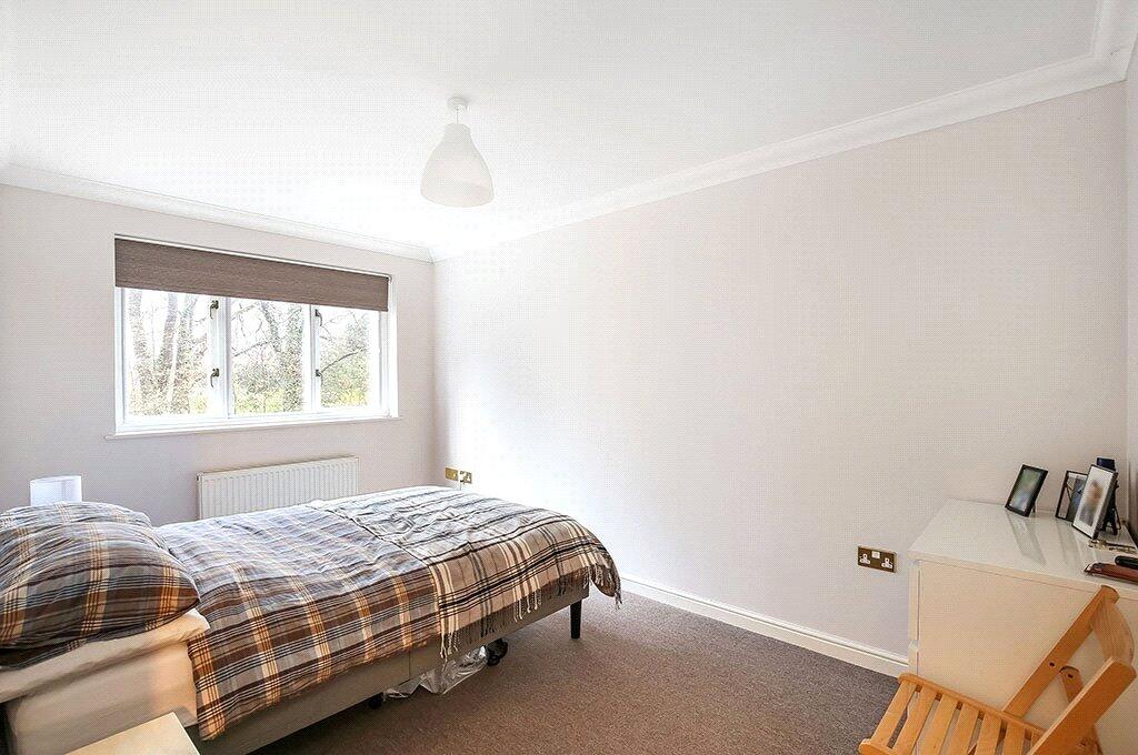 Sarum Court, Sarum Road, Winchester, SO22 photo 4