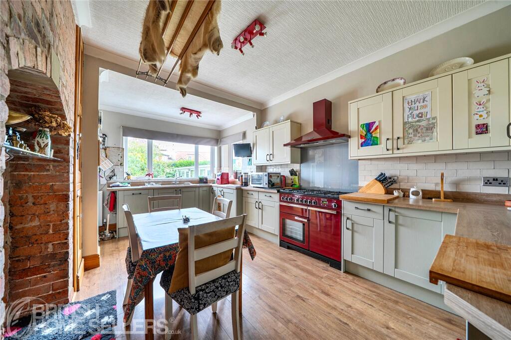 House in Bridlington, East Riding of Yorkshire - View 2