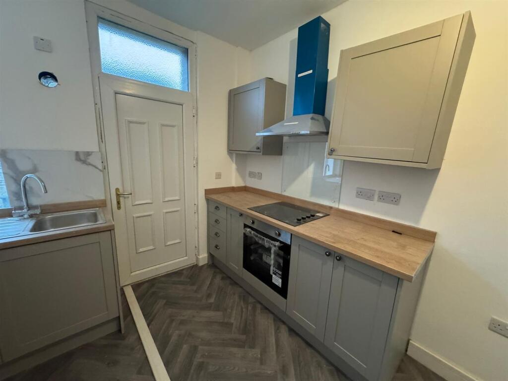 Additional image 5 of Victoria Road, Keighley