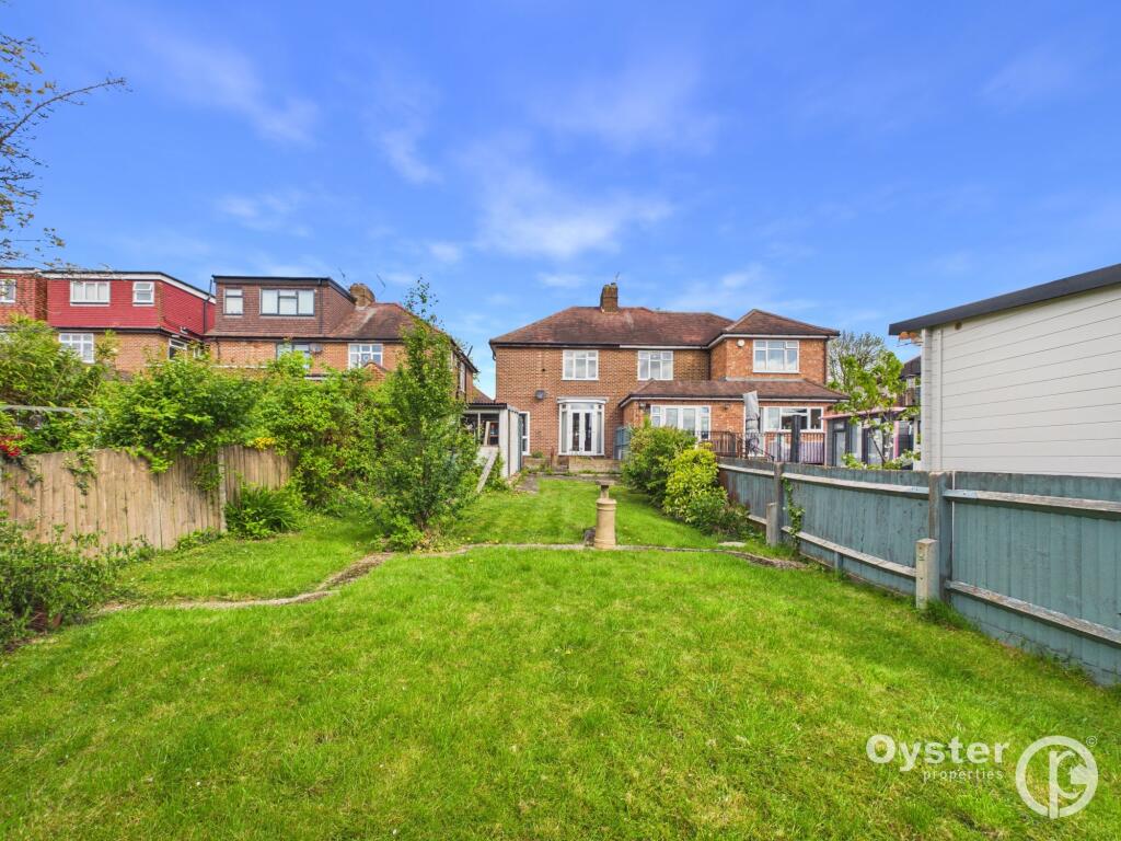Main image of property: Bawtry Road, London, N20