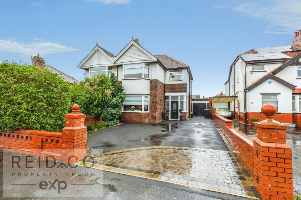 Main image of property: St. Leonards Road East, Lytham St. Annes, FY8 2HD