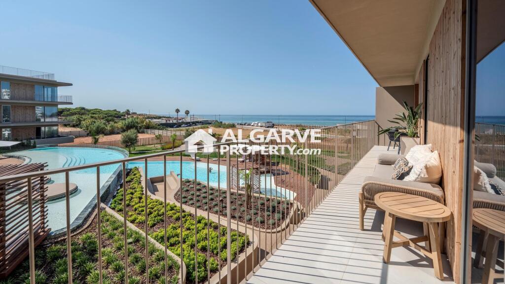 Main image of property: Algarve, Quarteira