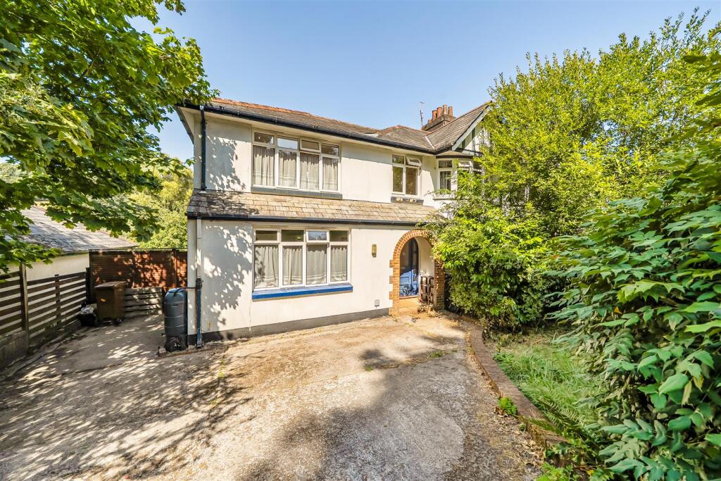 Main image of property: Plymouth Road, Totnes