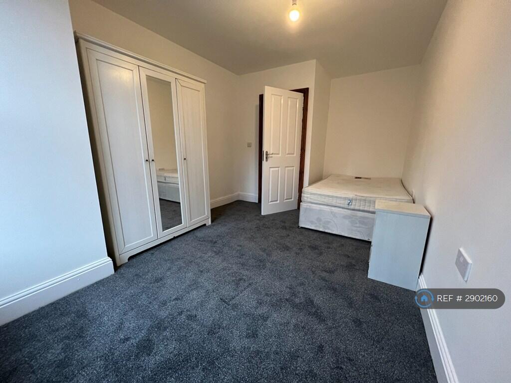 Main image of property: Hyde Terrace, Leeds, LS2